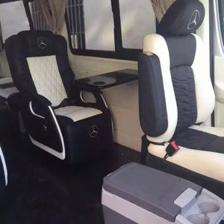 商务车改装与会展服务的创新融合 力诺汽车改装的卓越之道